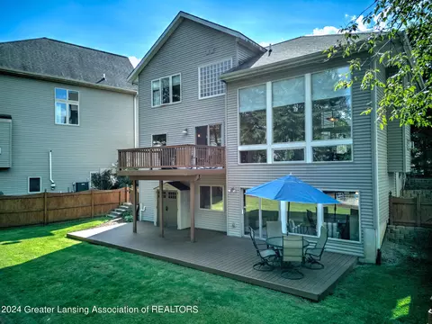16869 Meadowbrook, Haslett, MI 48840 photo 14