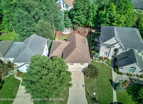 16869 Meadowbrook, Haslett, MI 48840 photo 4
