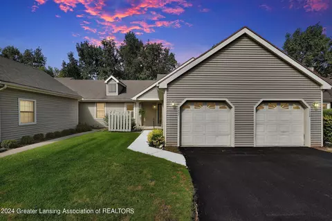 1207 Zimmer Pl, Williamston, MI 48895