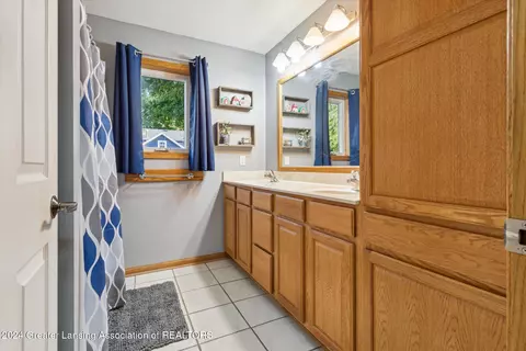 455 S Oak St, Maple Rapids, MI 48853 photo 28