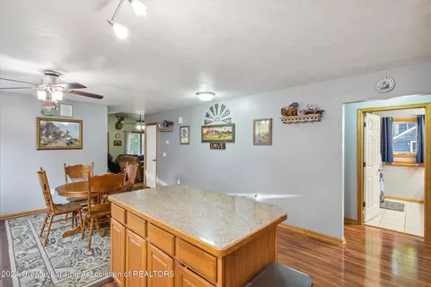 455 S Oak St, Maple Rapids, MI 48853 photo 18