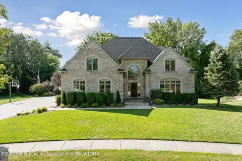 461 Raindrop Ct, Mason, MI 48854 photo 3