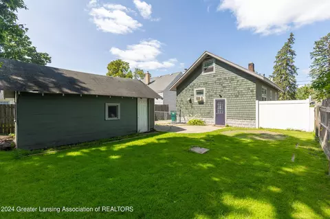 821 Cooper Ave, Lansing, MI 48910 photo 25