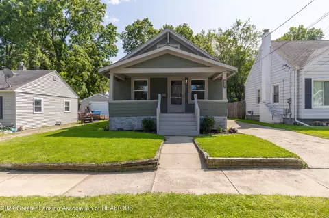 821 Cooper Ave, Lansing, MI 48910
