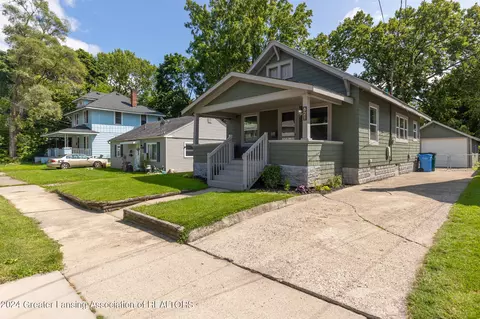 821 Cooper Ave, Lansing, MI 48910 photo 2
