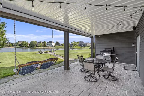 Exterior - 4260 Presidents Way, Dewitt, MI 48820 photo 2 of 3