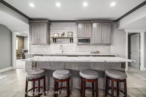 Kitchen - 4260 Presidents Way, Dewitt, MI 48820 photo 3 of 4