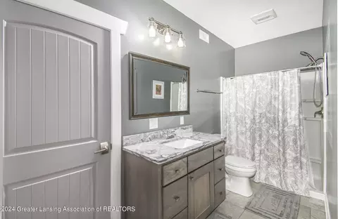 Bath - 4260 Presidents Way, Dewitt, MI 48820 photo 4 of 4