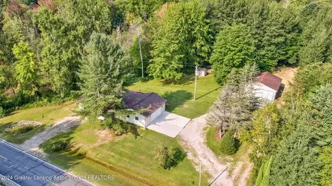 4790 S Wise Rd, Shepherd, MI 48883 photo 3