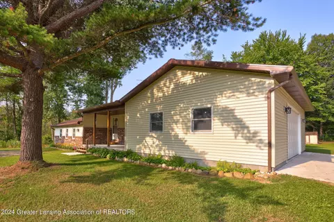 4790 S Wise Rd, Shepherd, MI 48883 photo 6