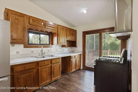 4790 S Wise Rd, Shepherd, MI 48883 photo 12
