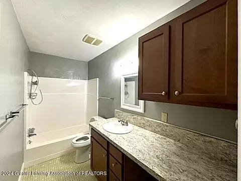 605-607 N Bridge St, Dewitt, MI 48820 photo 23