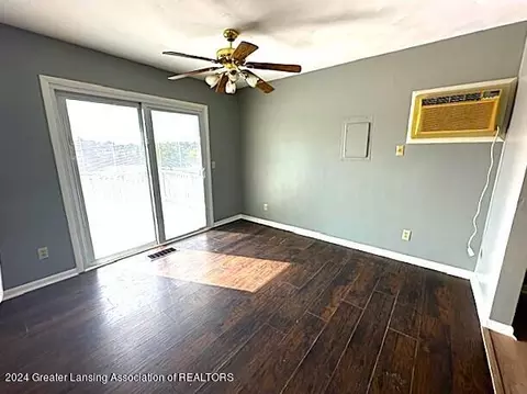 605-607 N Bridge St, Dewitt, MI 48820 photo 8