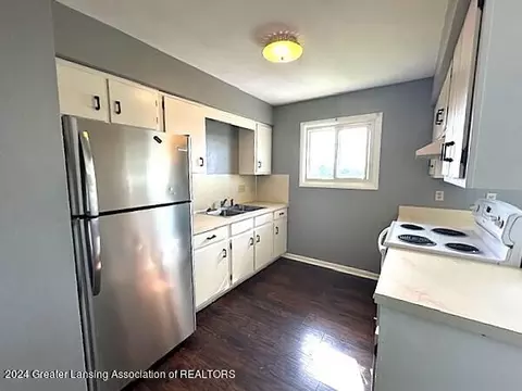605-607 N Bridge St, Dewitt, MI 48820 photo 9