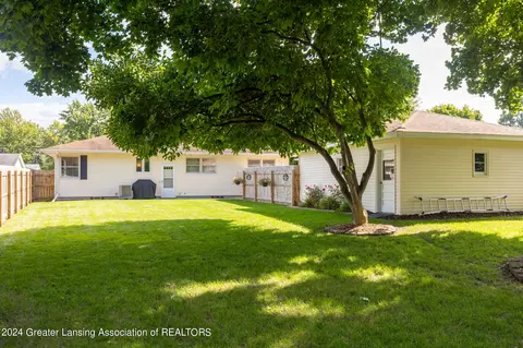 3246 Pickwick Place Pl, Lansing, MI 48917 photo 31