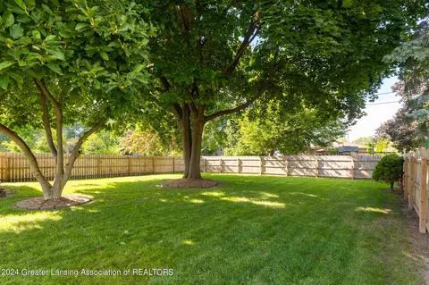3246 Pickwick Place Pl, Lansing, MI 48917 photo 32