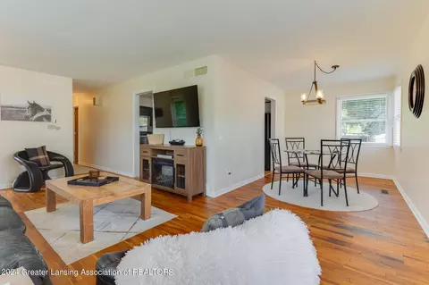 3246 Pickwick Place Pl, Lansing, MI 48917 photo 9