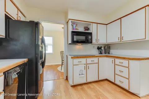 3246 Pickwick Place Pl, Lansing, MI 48917 photo 13