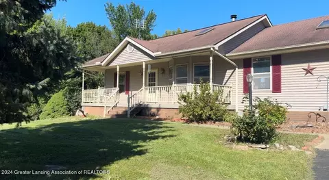 506 N State Rd, Owosso, MI 48867 photo 2