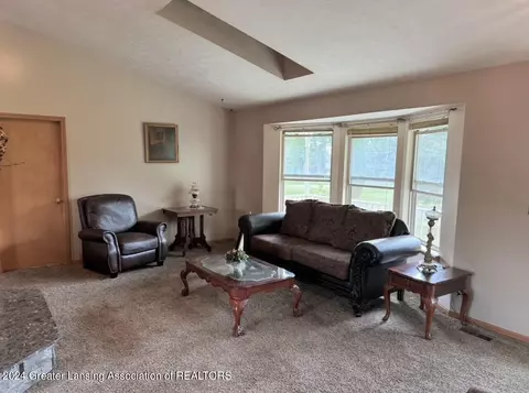 506 N State Rd, Owosso, MI 48867 photo 6