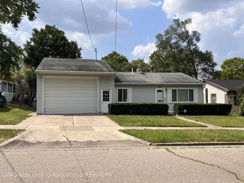 4642 Kessler Dr, Lansing, MI 48910