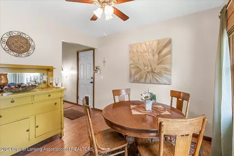 16730 Jerry Rd, Lansing, MI 48906 photo 11