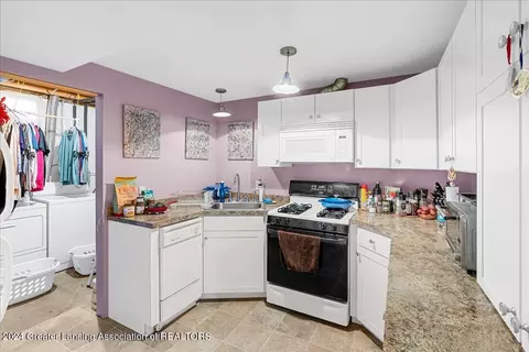 16730 Jerry Rd, Lansing, MI 48906 photo 31