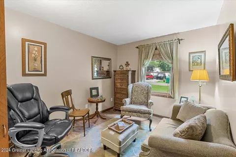 16730 Jerry Rd, Lansing, MI 48906 photo 20