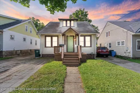 1723 Olds Ave, Lansing, MI 48915