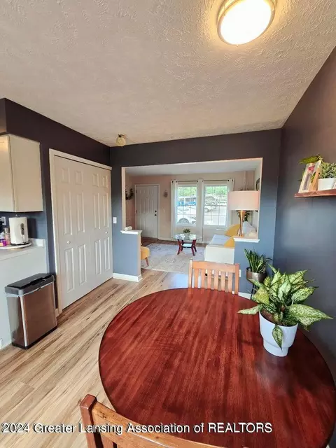 Dining - 6342 Beechfield Dr, Lansing, MI 48911 photo 2 of 2