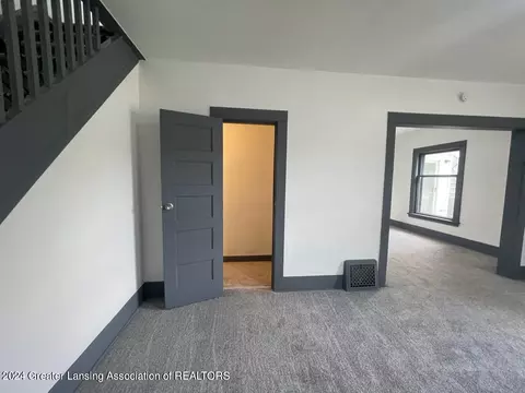2108 Tyson St, Jackson, MI 49203 photo 8