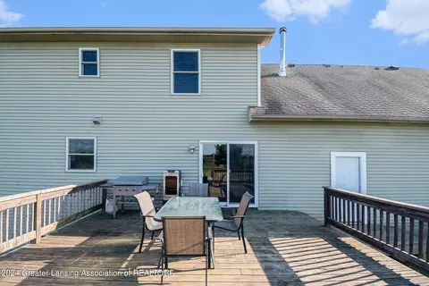 Exterior - 4113 E Jason Rd, Saint Johns, MI 48879 photo 4 of 8
