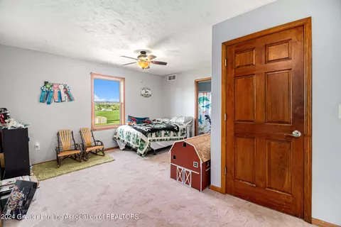 Bedroom - 4113 E Jason Rd, Saint Johns, MI 48879 photo 2 of 3