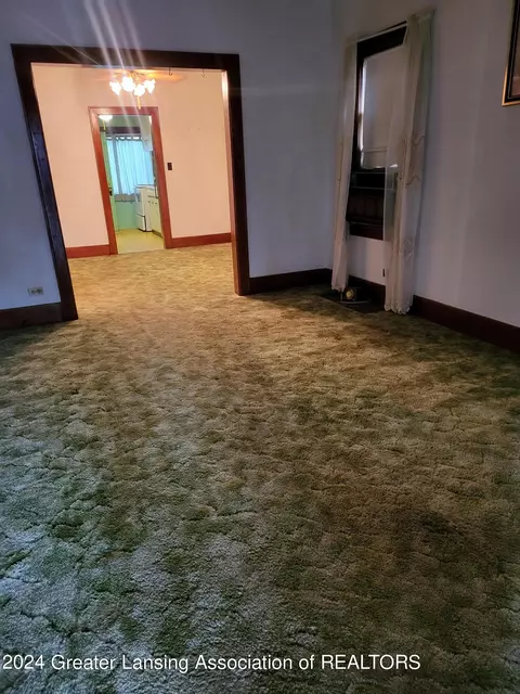 234 Wall St, Jackson, MI 49203 photo 3