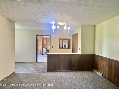 1189 W Round Lake Rd, Dewitt, MI 48820 photo 5