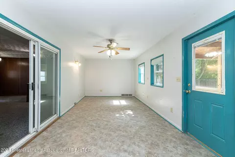 1189 W Round Lake Rd, Dewitt, MI 48820 photo 18