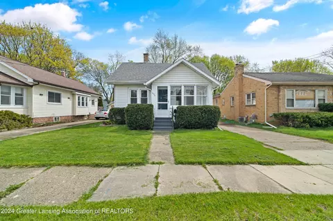 1827 Delevan Ave, Lansing, MI 48910