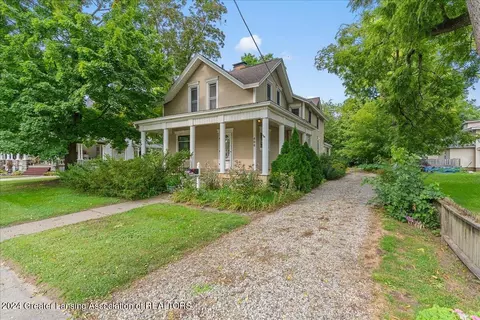 408 S Cochran Rd, Charlotte, MI 48813