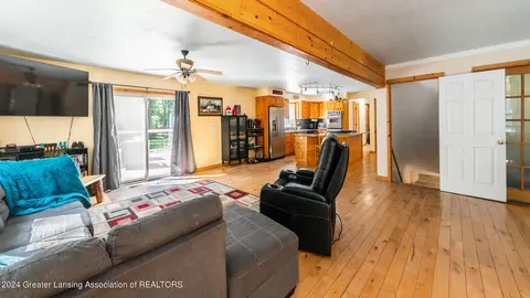 Entry Way - 15629 Chandler Rd, Bath, MI 48808 photo 3 of 6