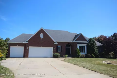 1310 Harvest Moon Way, Saint Johns, MI 48879