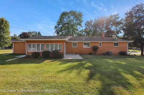 3396 Roosevelt Rd, Jackson, MI 49203 photo 7