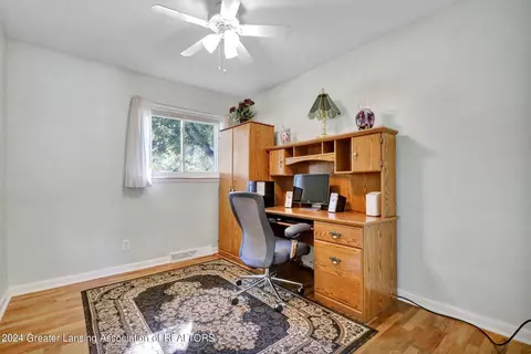 3396 Roosevelt Rd, Jackson, MI 49203 photo 24