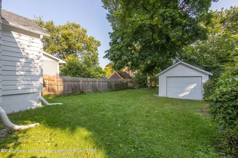 521 Tisdale Ave, Lansing, MI 48910 photo 22