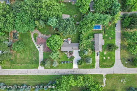 View/Area - 4149 W Herbison Rd, Dewitt, MI 48820 photo 4 of 8