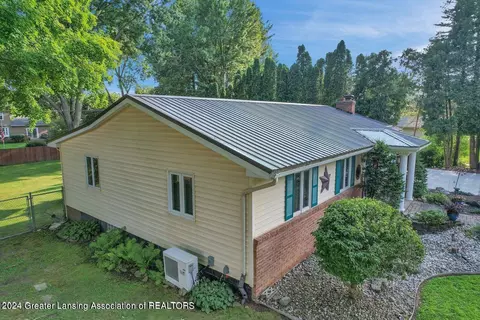 View/Area - 4149 W Herbison Rd, Dewitt, MI 48820 photo 3 of 8