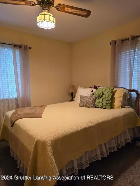 Bedroom - 4149 W Herbison Rd, Dewitt, MI 48820 photo 3 of 3
