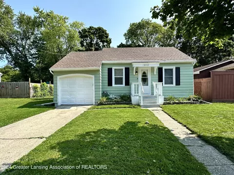 Exterior - 2013 Lyons Ave, Lansing, MI 48910 photo 2 of 7