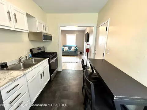 Kitchen - 2013 Lyons Ave, Lansing, MI 48910 photo 2 of 2