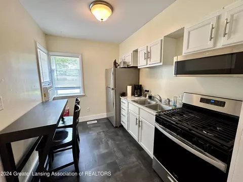 Kitchen - 2013 Lyons Ave, Lansing, MI 48910 photo 1 of 2