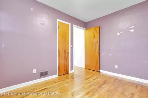 Bedroom - 2501 Devonshire Ave, Lansing, MI 48910 photo 1 of 6